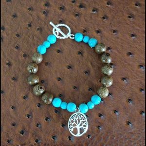 Handmade jewelry by Mercedes